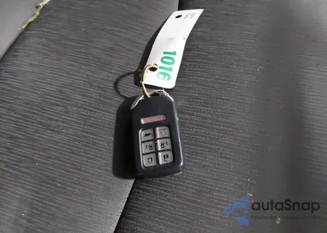 2021 Honda Odyssey Ex z USA, uszkodzony, nr VIN 5FNRL6H50MB044895